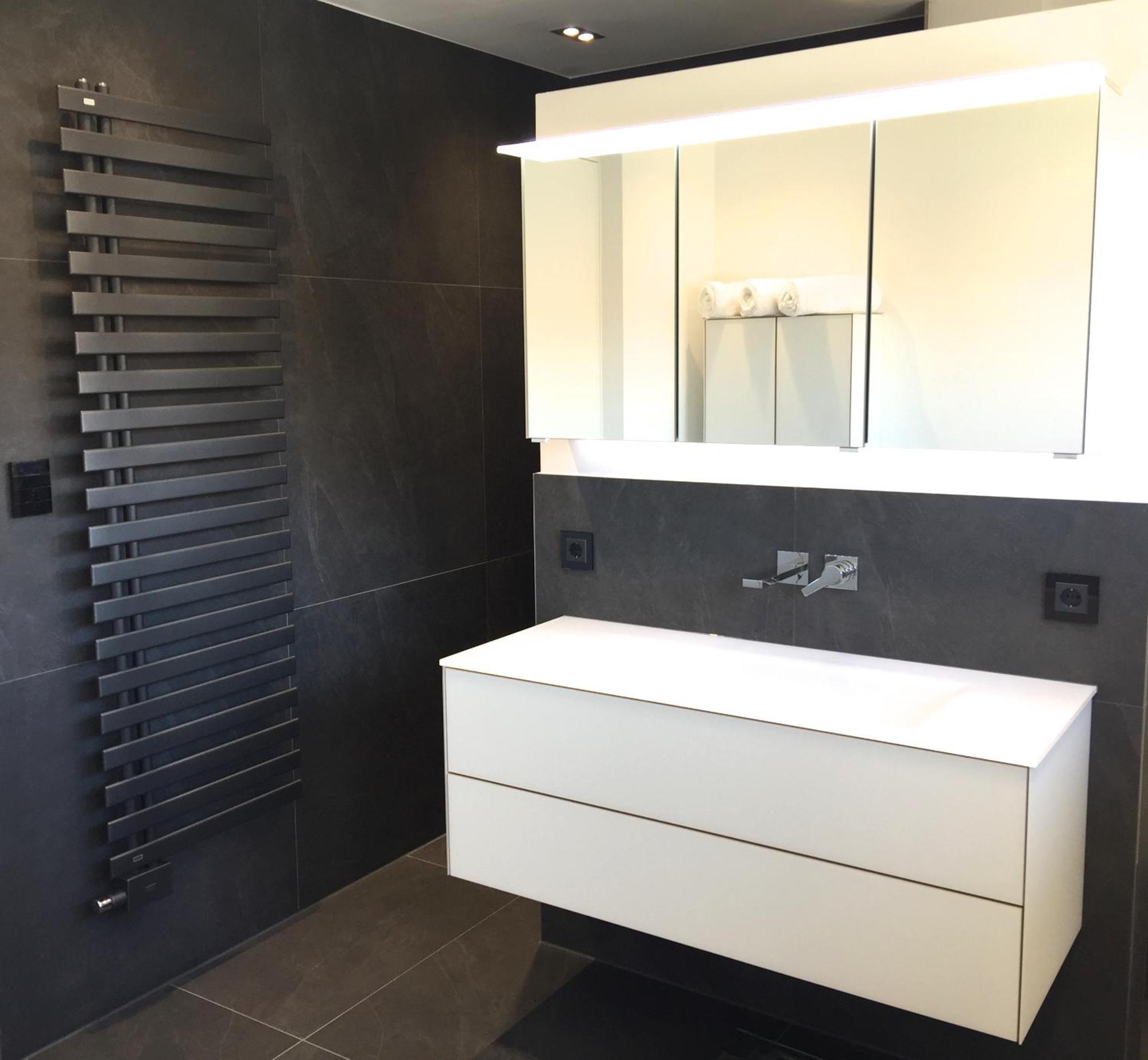 Ferienwohnung Black White Raubling Esterno foto