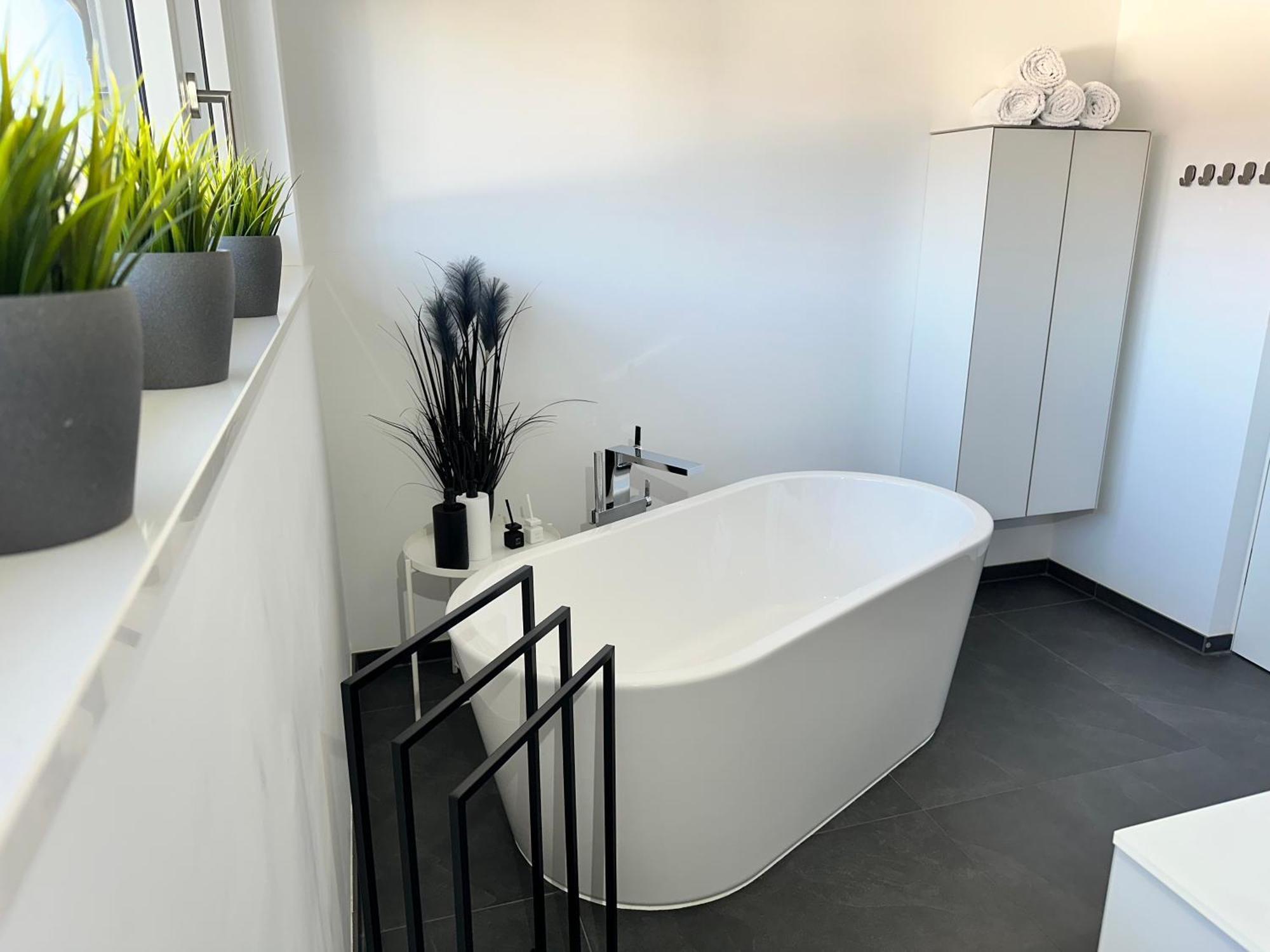 Ferienwohnung Black White Raubling Esterno foto